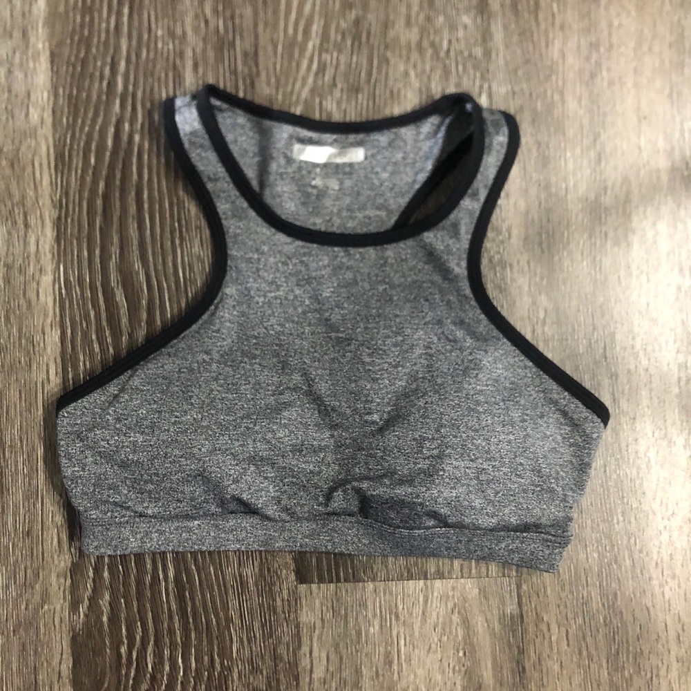 Sports bra